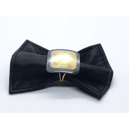 Anillo de oro amarillo y plata