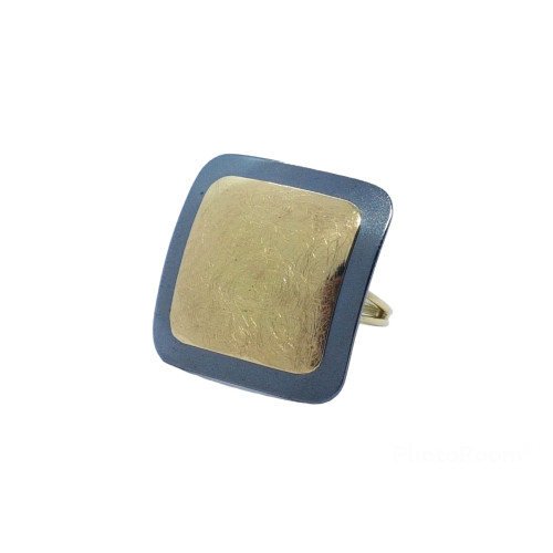 Anillo de oro amarillo y plata