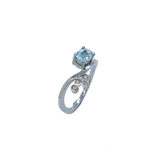 Anillo de oro blanco con diamantes y aguamarina