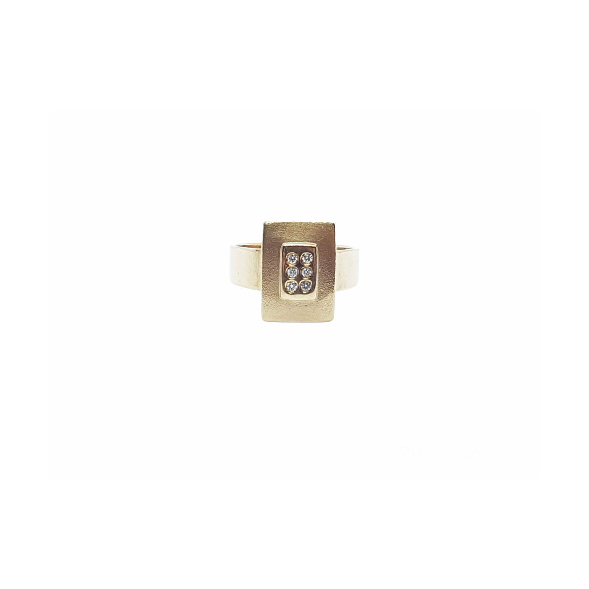 Anillo de oro amarillo con diamantes
