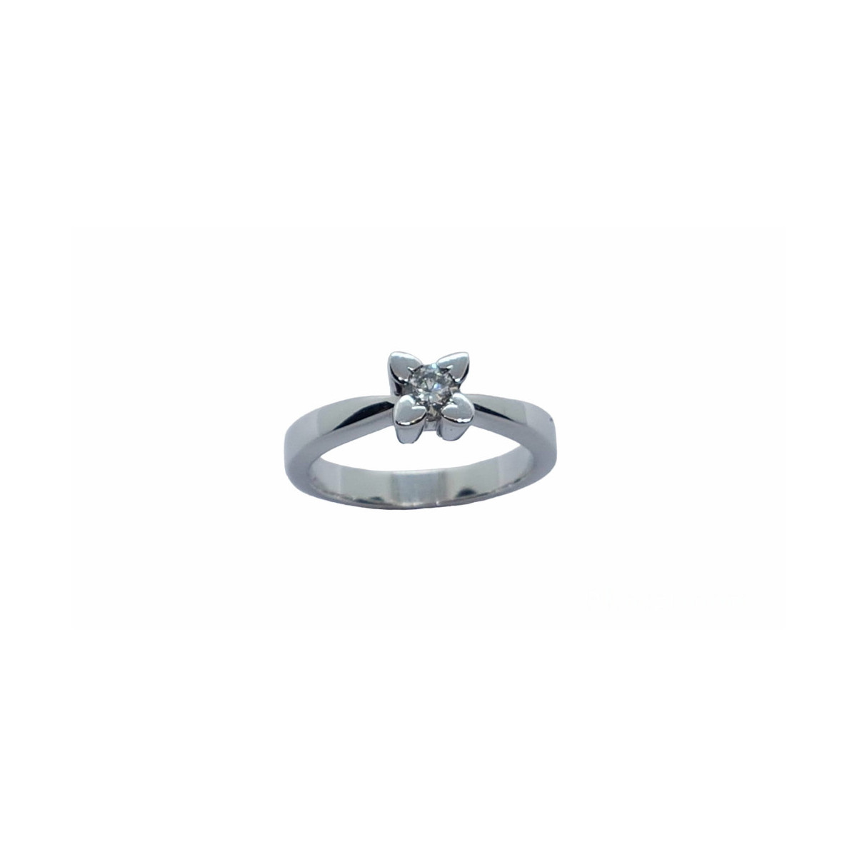 ANILLO DE ORO BLANCO Y DIAMANTE