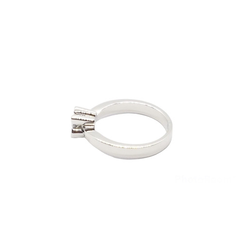 ANILLO DE ORO BLANCO Y DIAMANTE