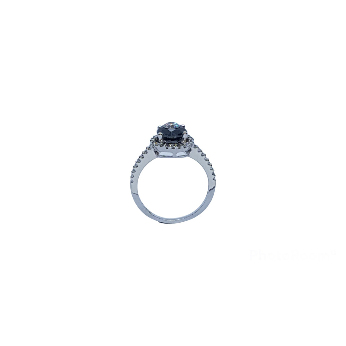 Anillo de oro blanco con diamante negro y blancos
