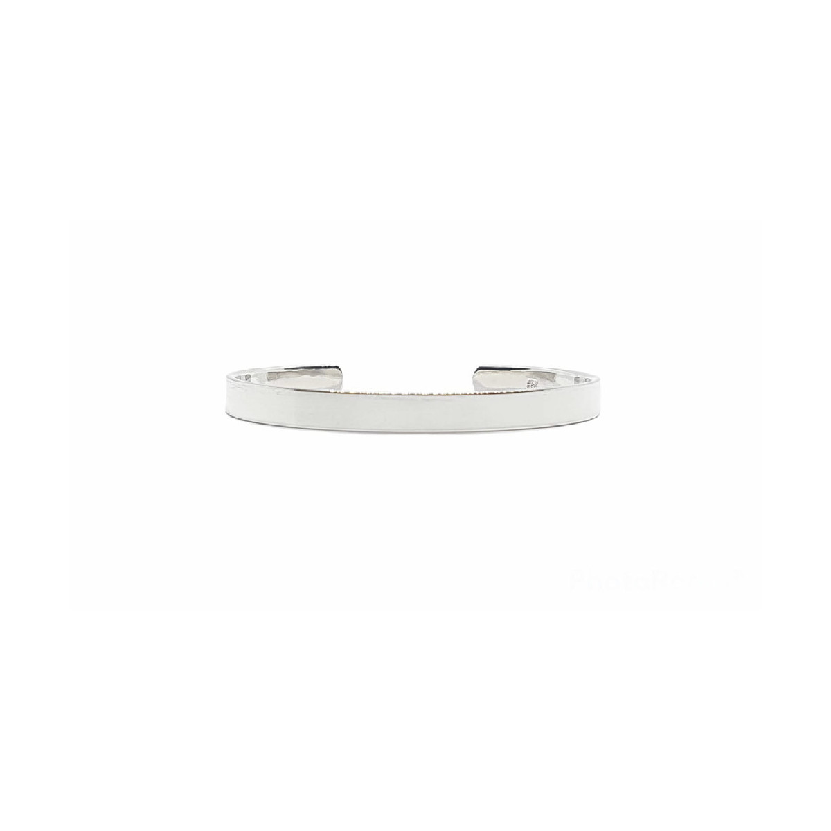 Brazalete rígido de plata