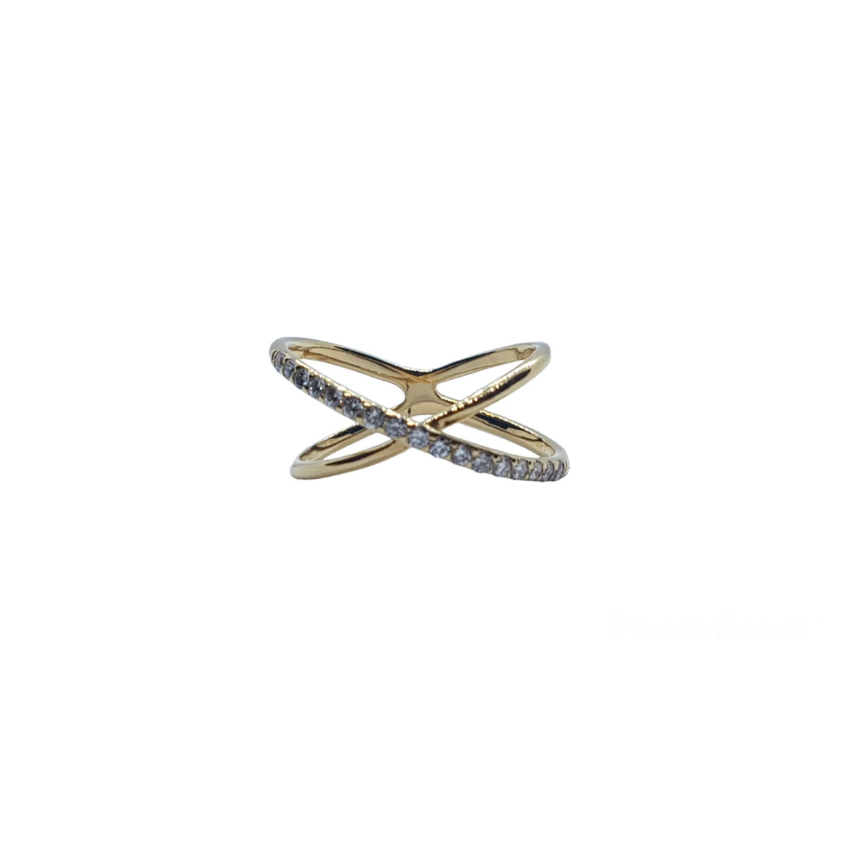 Anillo de oro amarillo con diamantes
