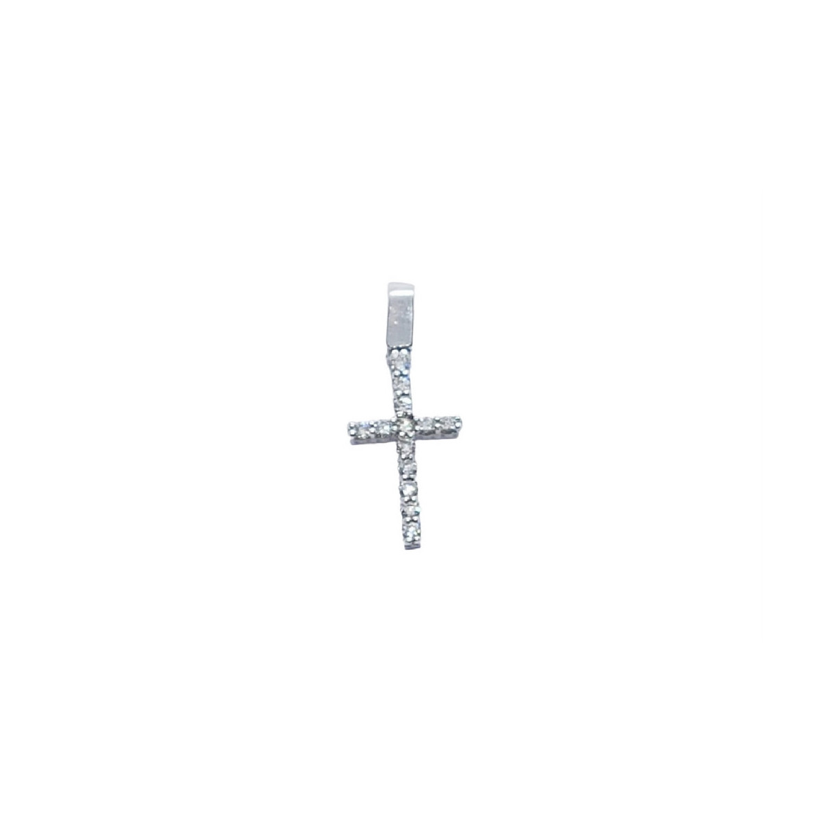 Cruz de oro blanco con diamantes