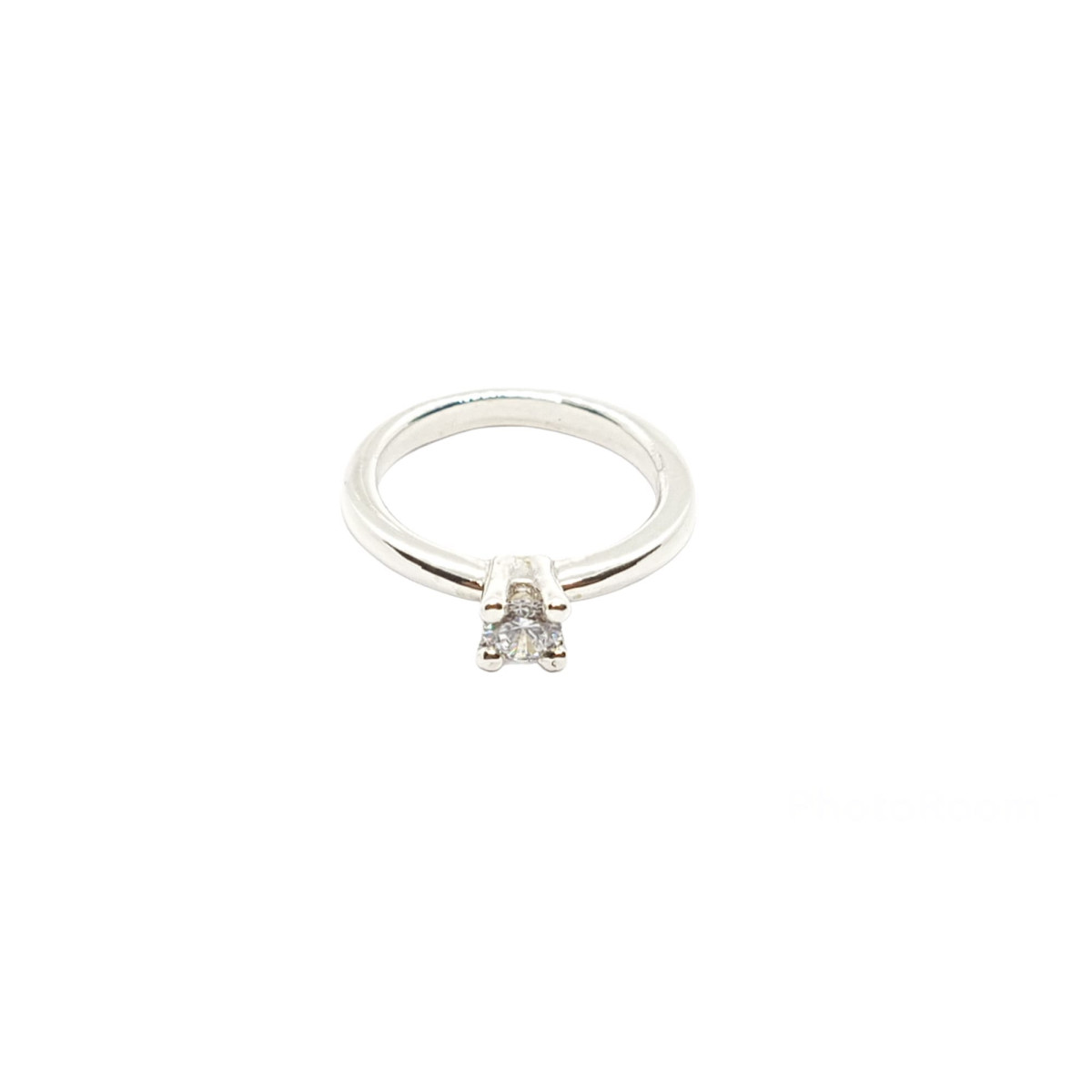 Solitario de plata con circonita
