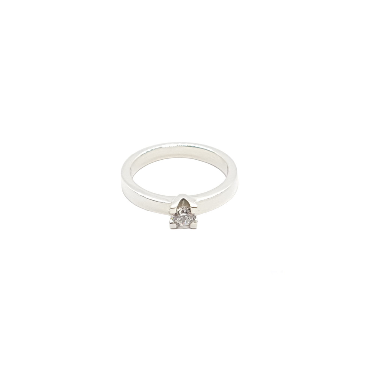 Solitario de plata con circonita