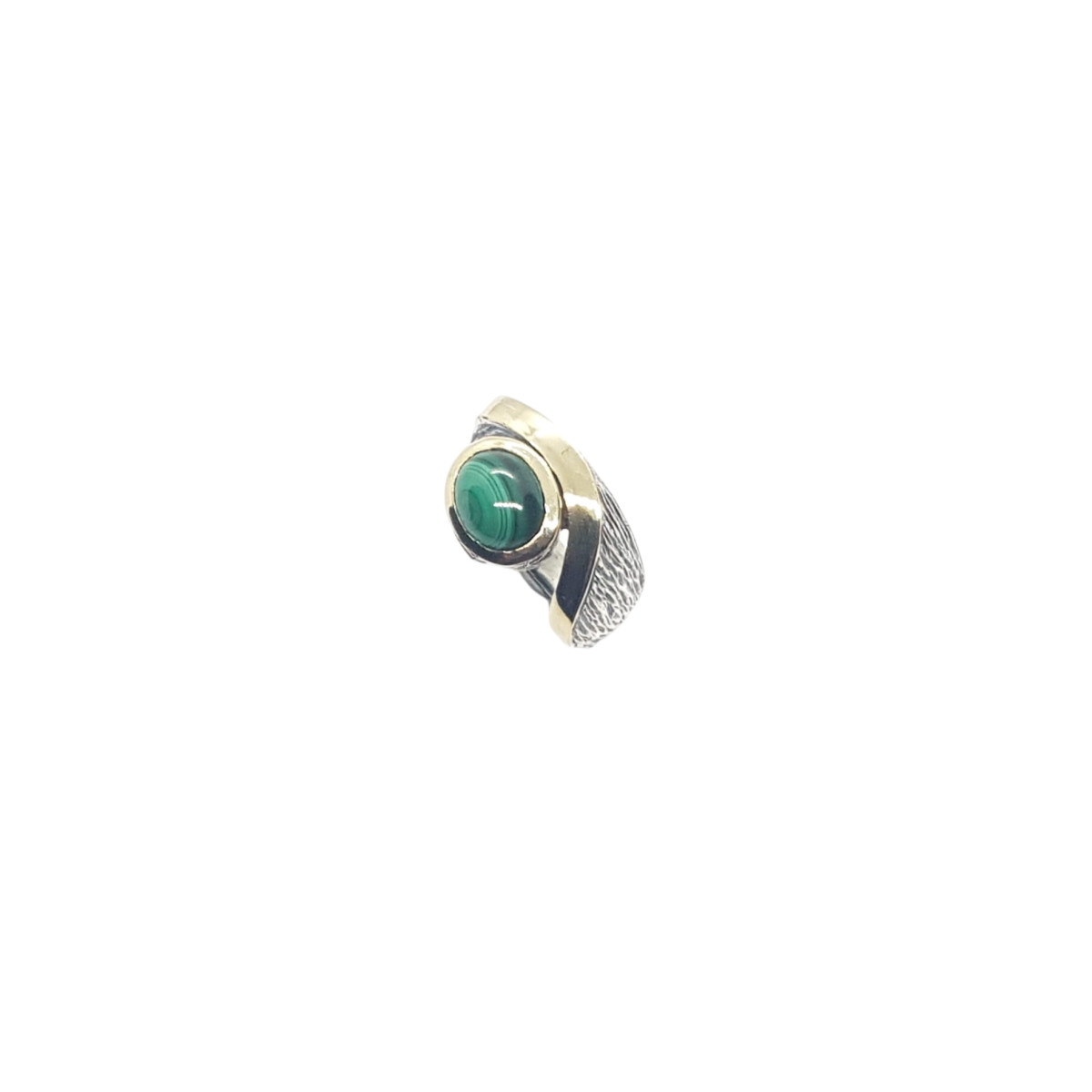 Anillo de plata y oro con malaquita