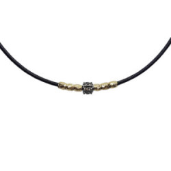 Collar de plata con cuero y circonitas