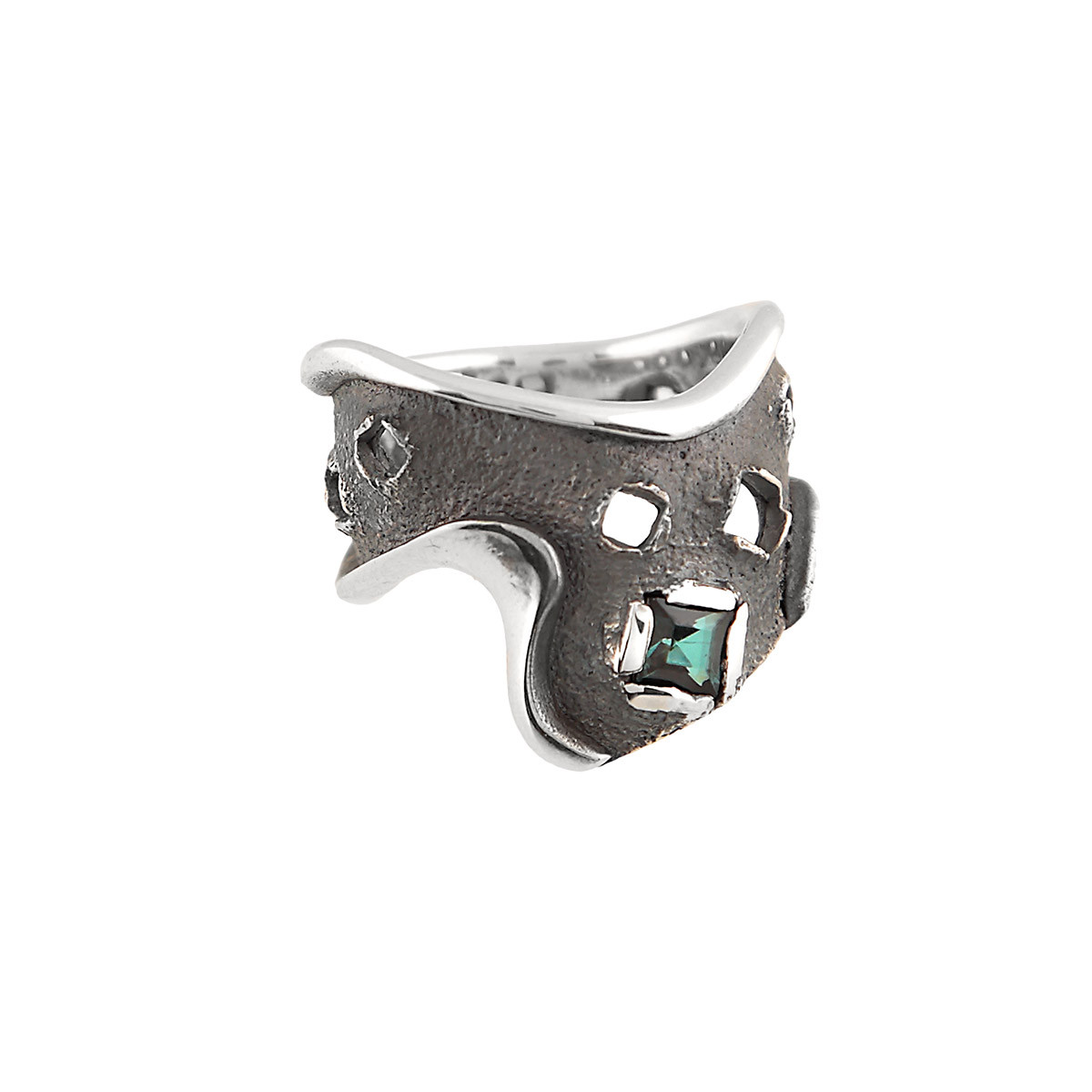 Anillo de plata con turmalina