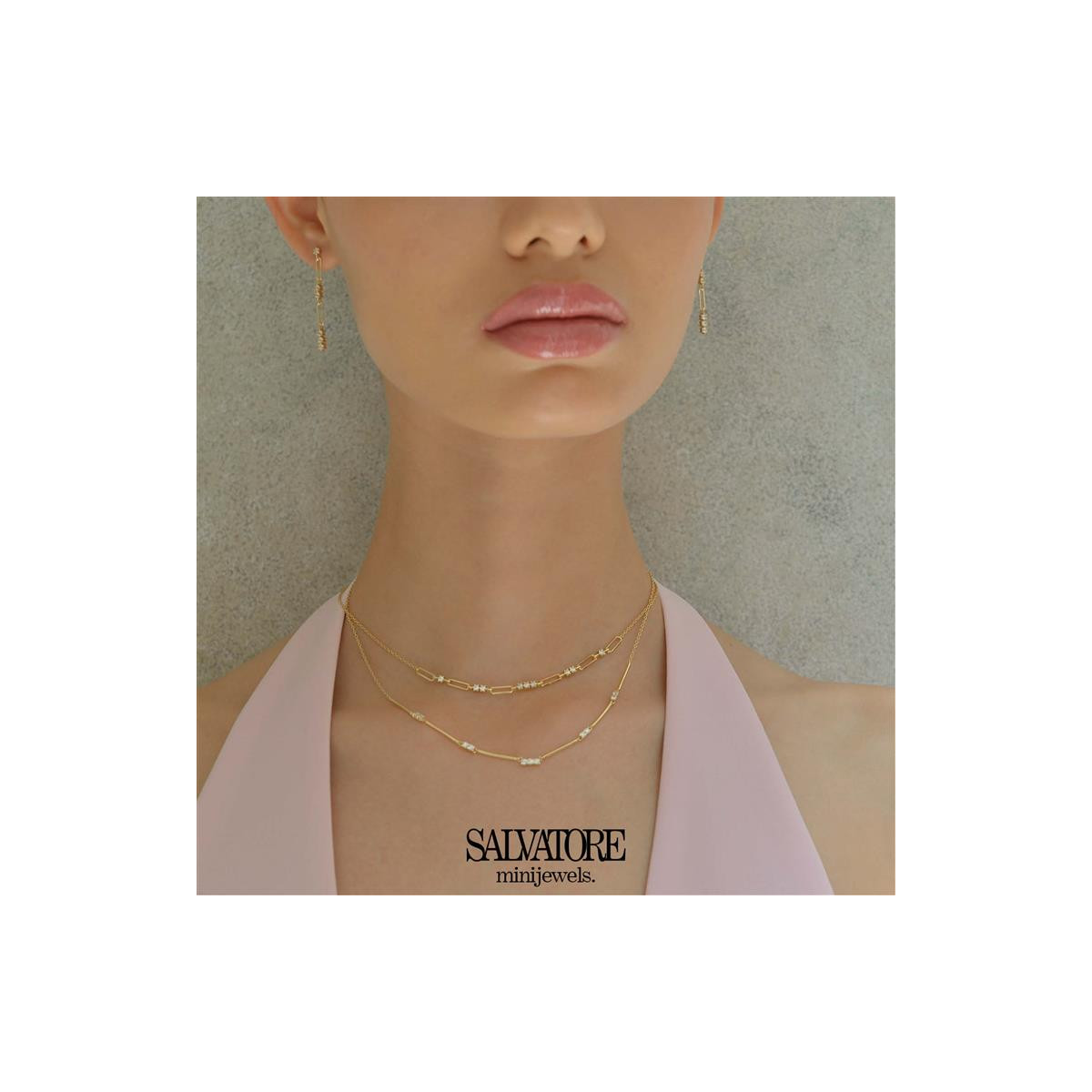 Collar de plata chapada con circonitas blancas