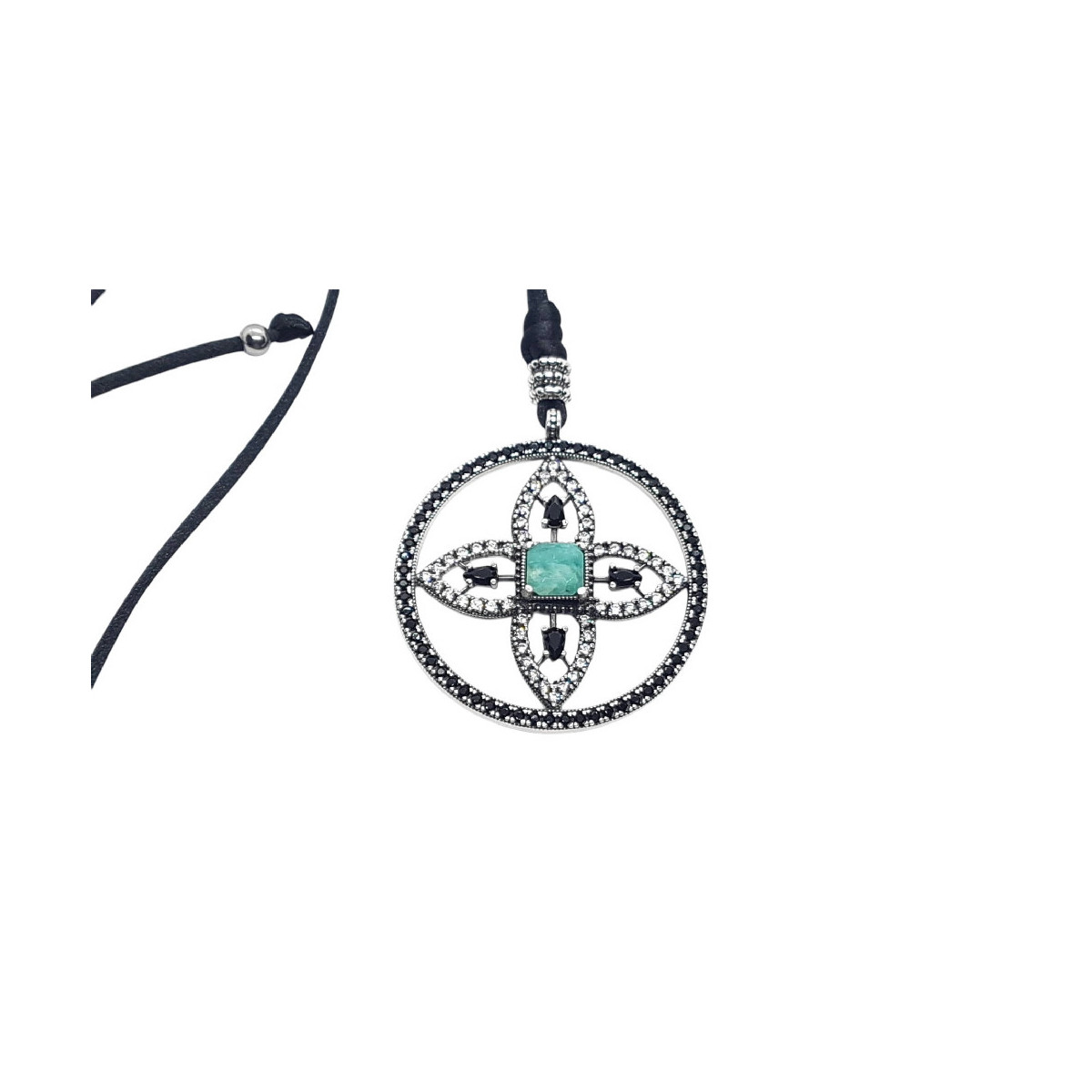 Collar de plata con circonitas negras y verdes