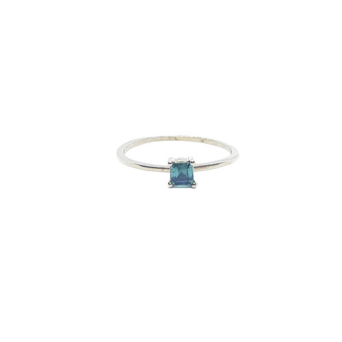 ANILLO DE ORO AMARILLO y Turmalina verde