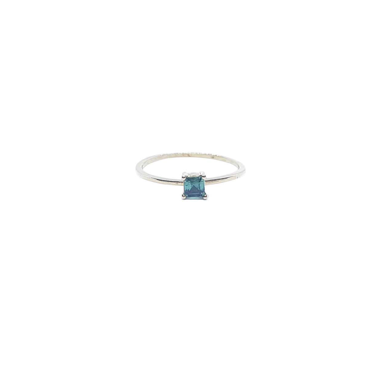 ANILLO DE ORO AMARILLO y Turmalina verde