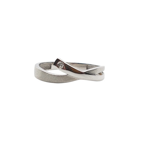 Anillo de oro blanco con diamante