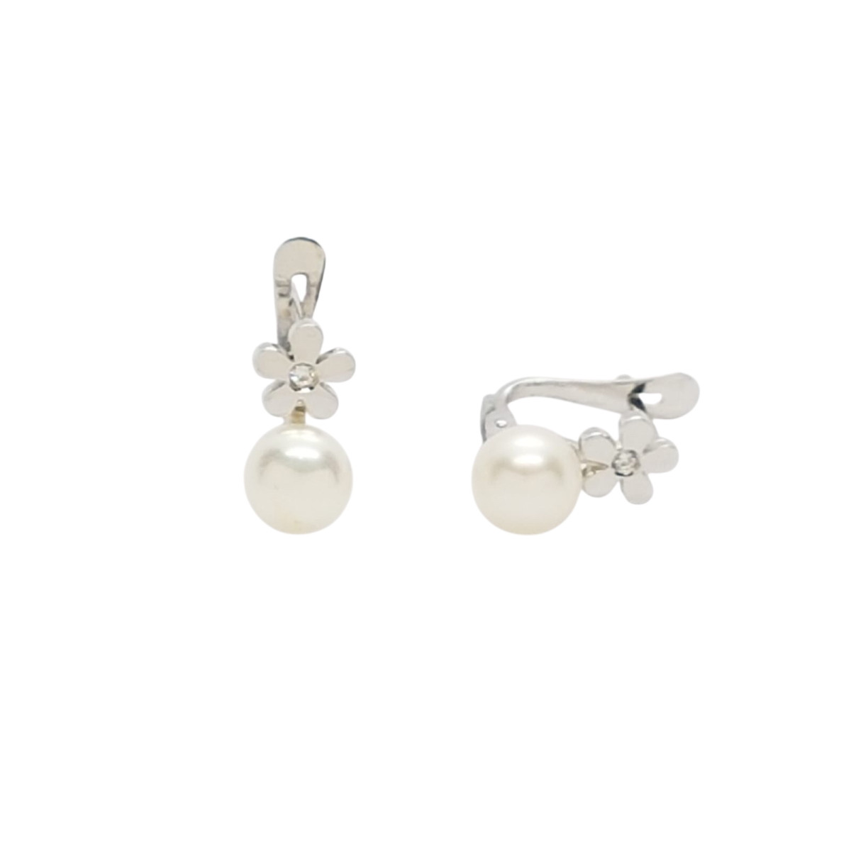 Pendientes de oro blanco estilo Tú y Yo con Perla natural cultivada y circonita