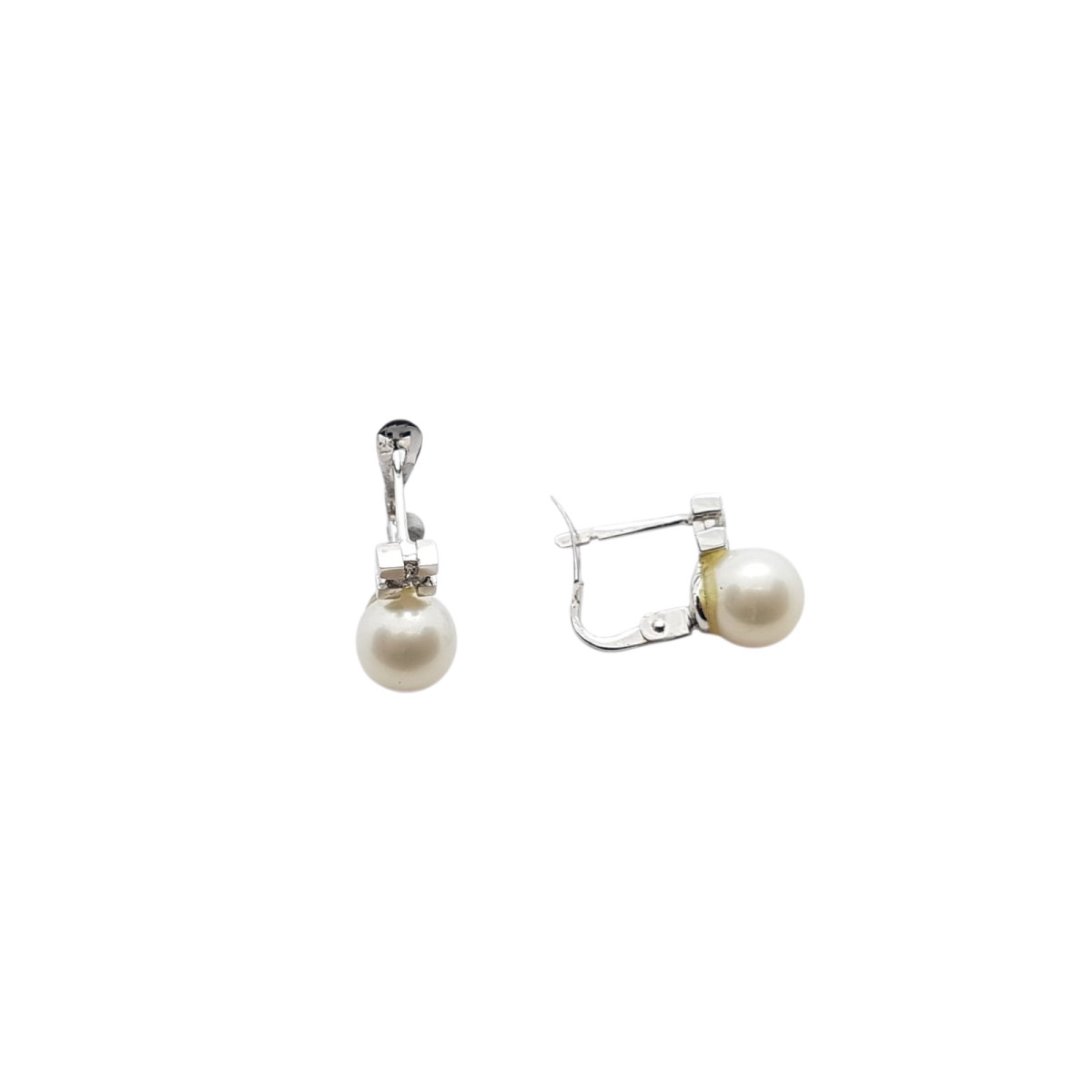 Pendientes de oro blanco estilo Tú y Yo con Perla natural cultivada y diamante