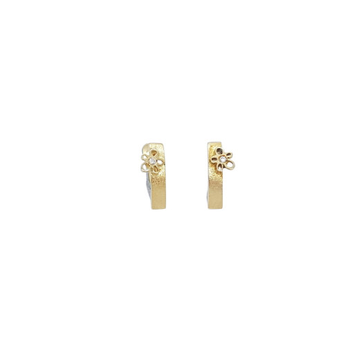 Pendientes de oro amarillo con diamante