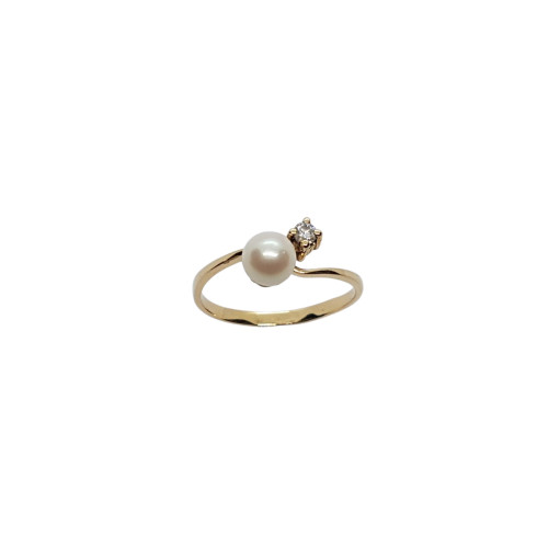 Anillo de oro amarillo con diamante y perla natural cultivada