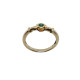 Anillo de oro amarillo con esmeralda