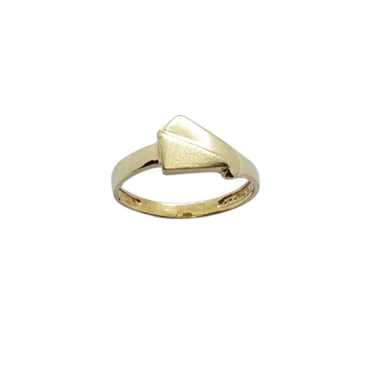 Anillo de oro amarillo