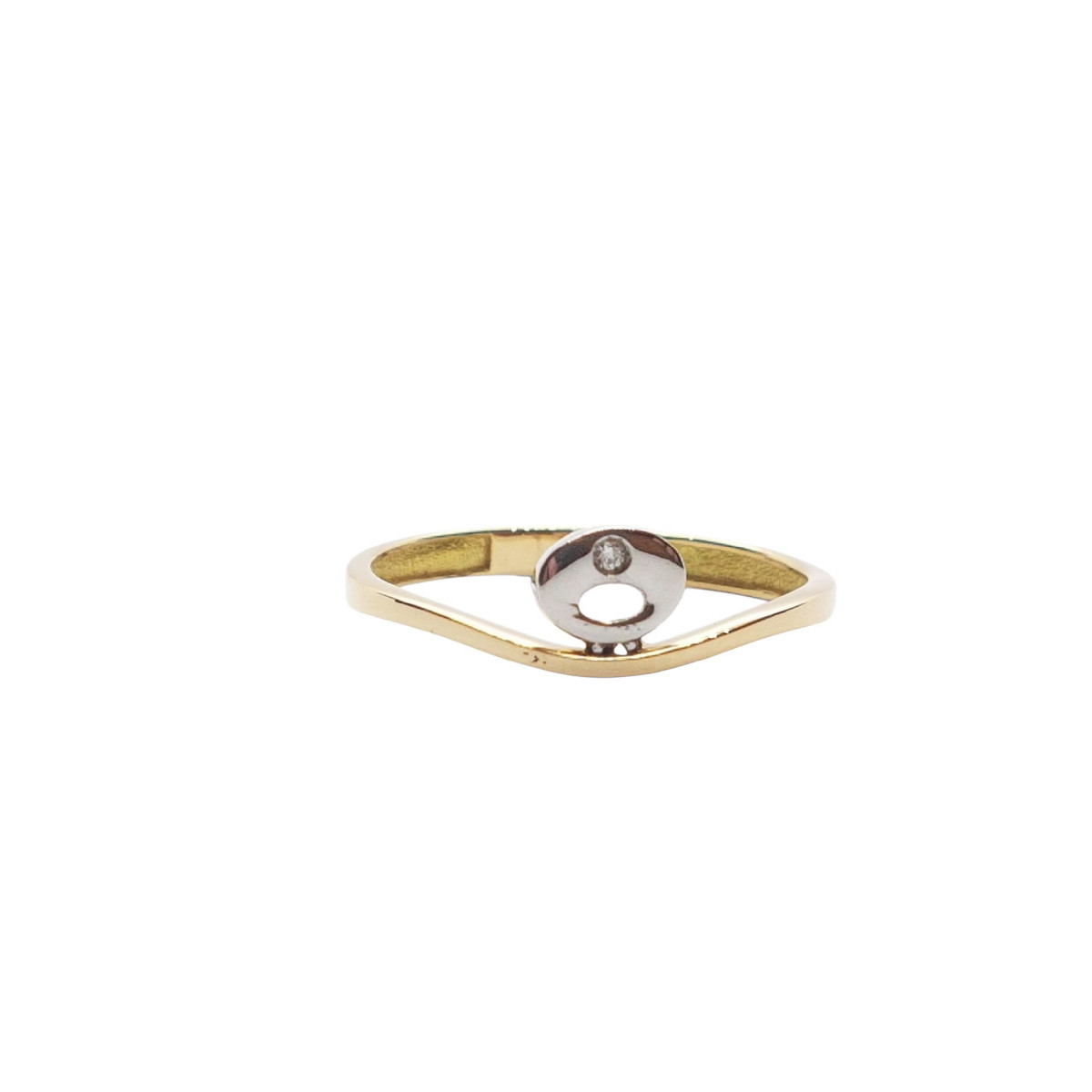 Anillo de oro amarillo y oro blanco con diamante