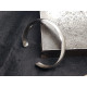 Brazalete rígido de plata