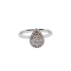 Anillo de oro blanco con diamantes
