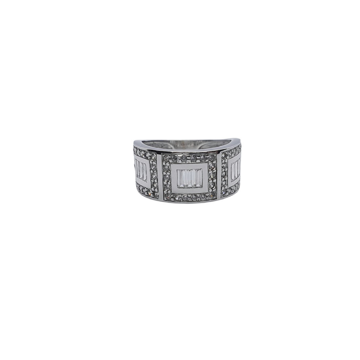 Anillo  de oro blanco con circonitas