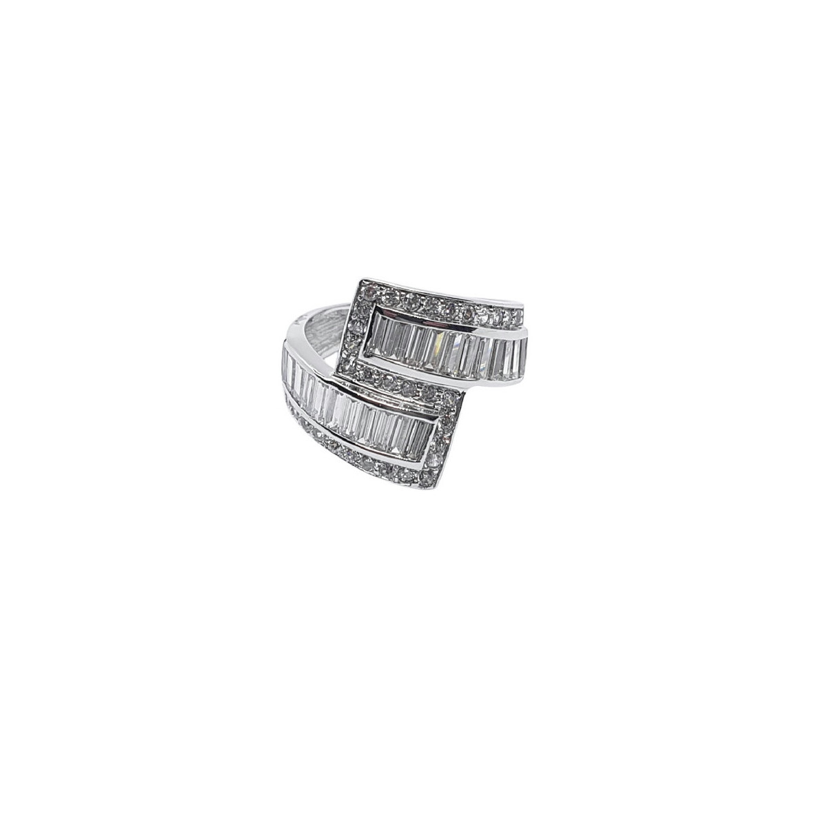 Anillo  de oro blanco con circonitas