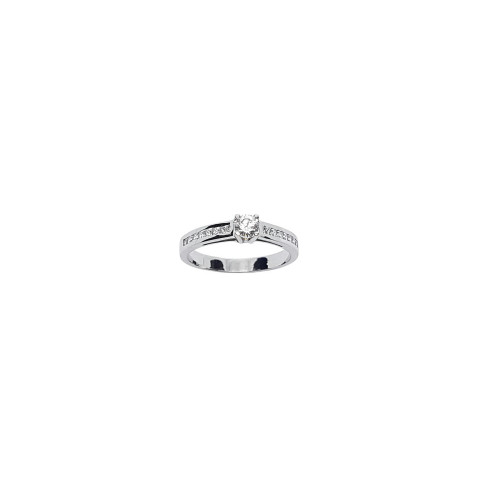 Anillo de oro blanco con circonitas