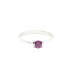 Anillo de oro blanco con rodolita