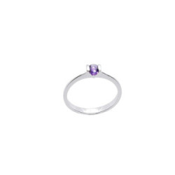 Anillo de oro blanco con amatista