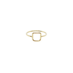 Anillo de oro amarillo con forma cuadrada