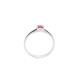 Anillo de oro blanco con rubí