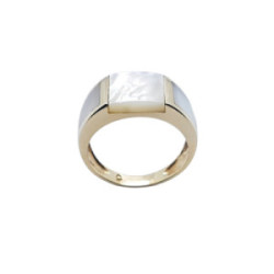 Anillo de oro amarillo con nácar