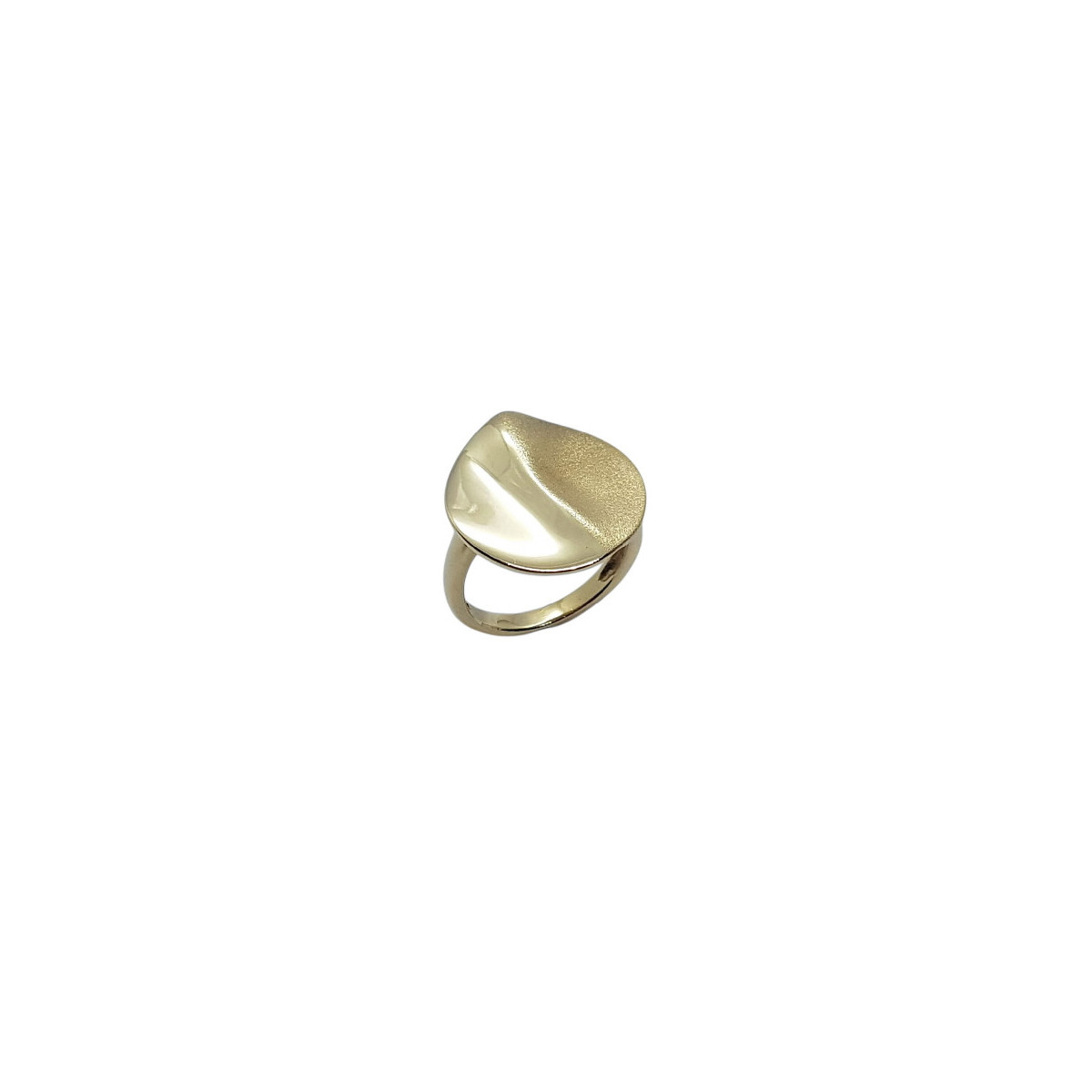 Anillo de oro amarillo