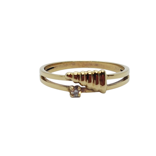 Anillo de oro amarillo y diamante