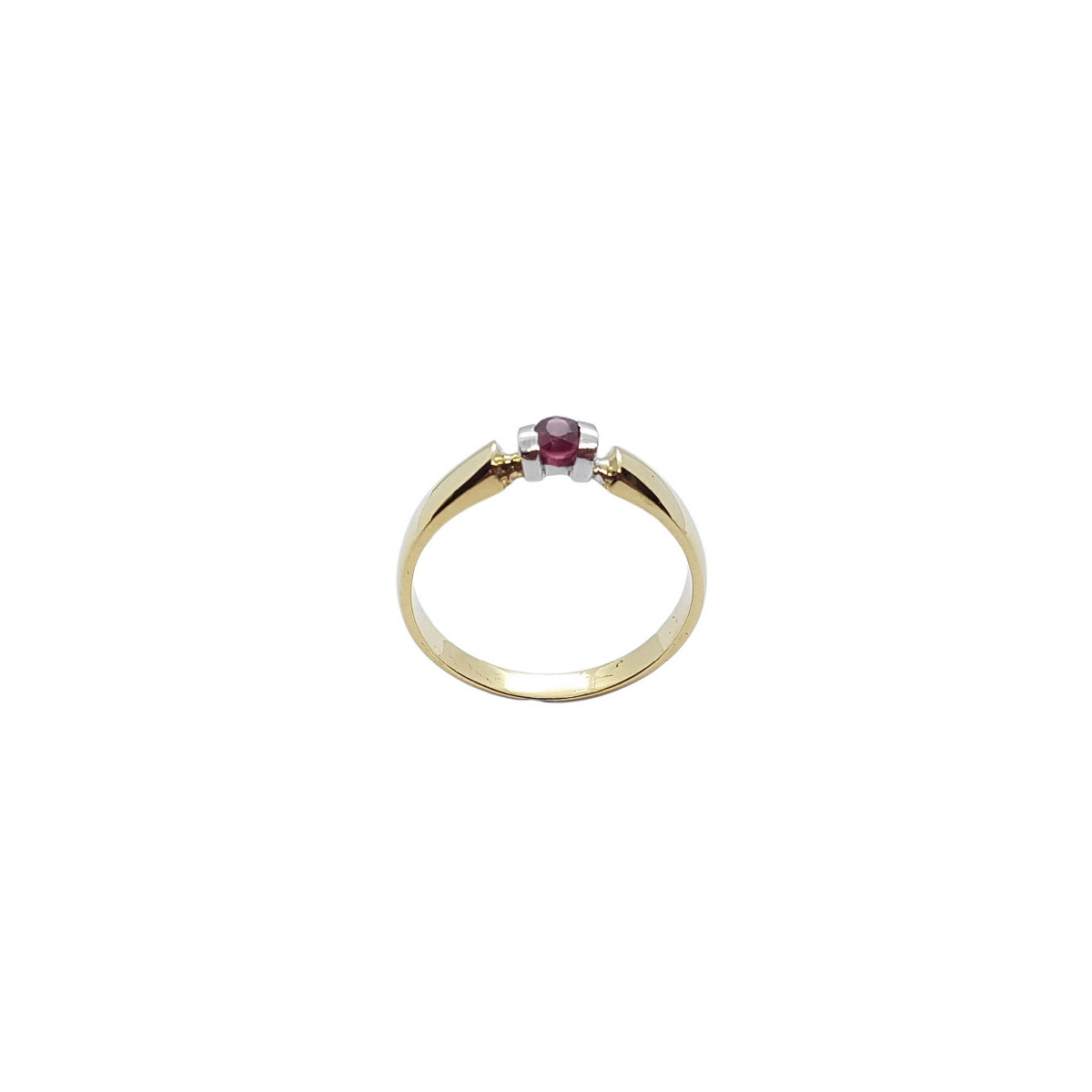 Anillo de oro amarillo y oro blanco con rubí
