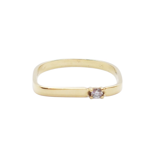 Anillo de oro amarillo con diamante