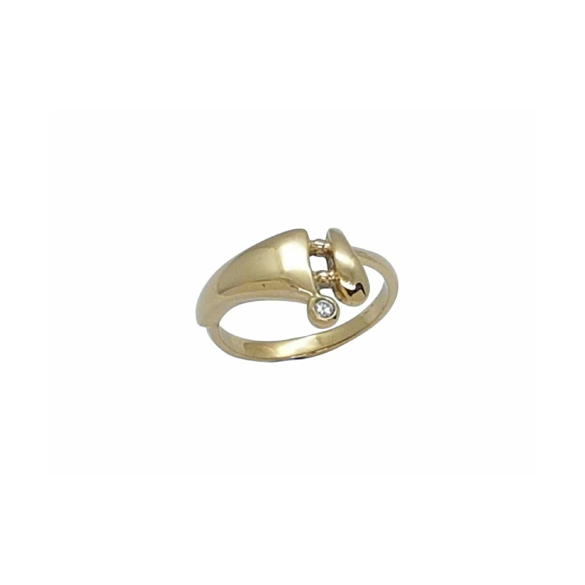 Anillo de oro amarillo con diamante