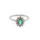 Anillo de oro blanco en forma de Rosetón de esmeralda y diamantes