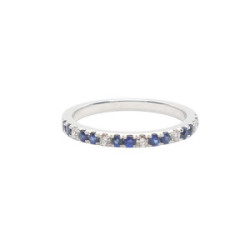 Anillo de oro blanco con diamantes y zafiros