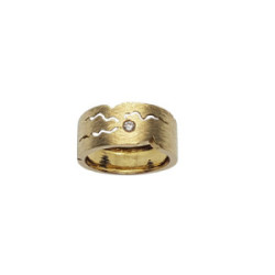 Anillo de oro amarillo con diamante