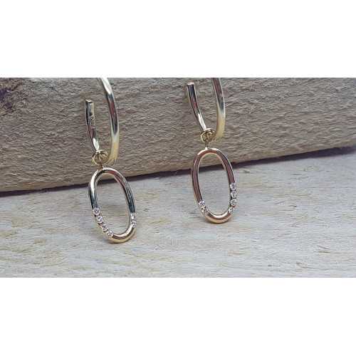 Pendientes de oro amarillo y diamantes
