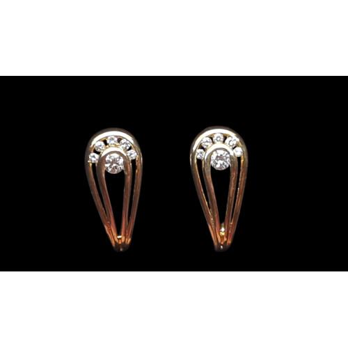 Pendientes de oro amarillo y diamantes