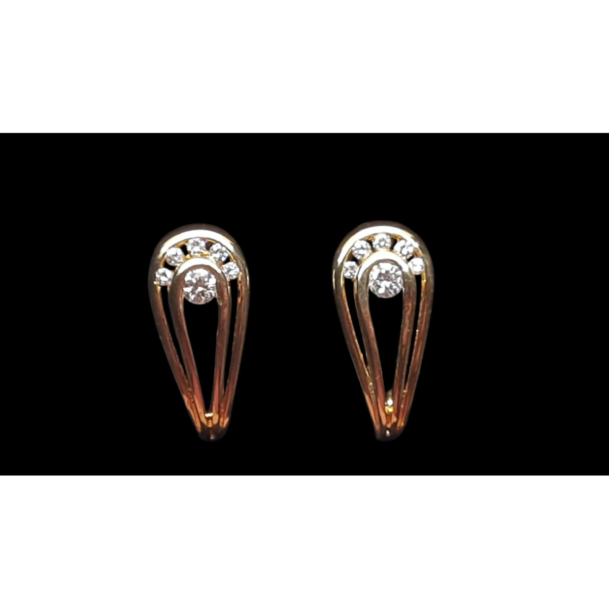 Pendientes de oro amarillo y diamantes