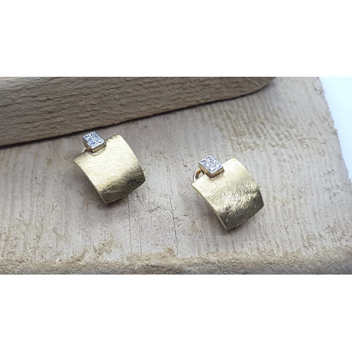 Pendientes de oro amarillo y diamantes