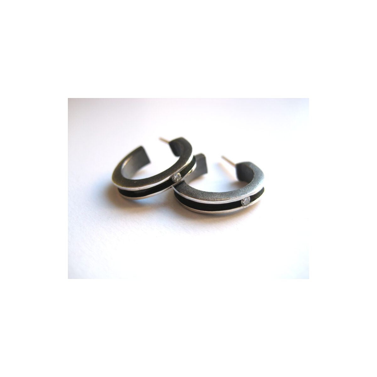 Pendientes de plata con diamantes